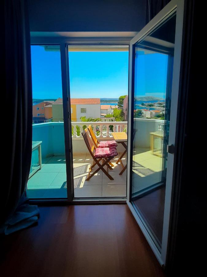 Apartments Stokic Rab Town Buitenkant foto