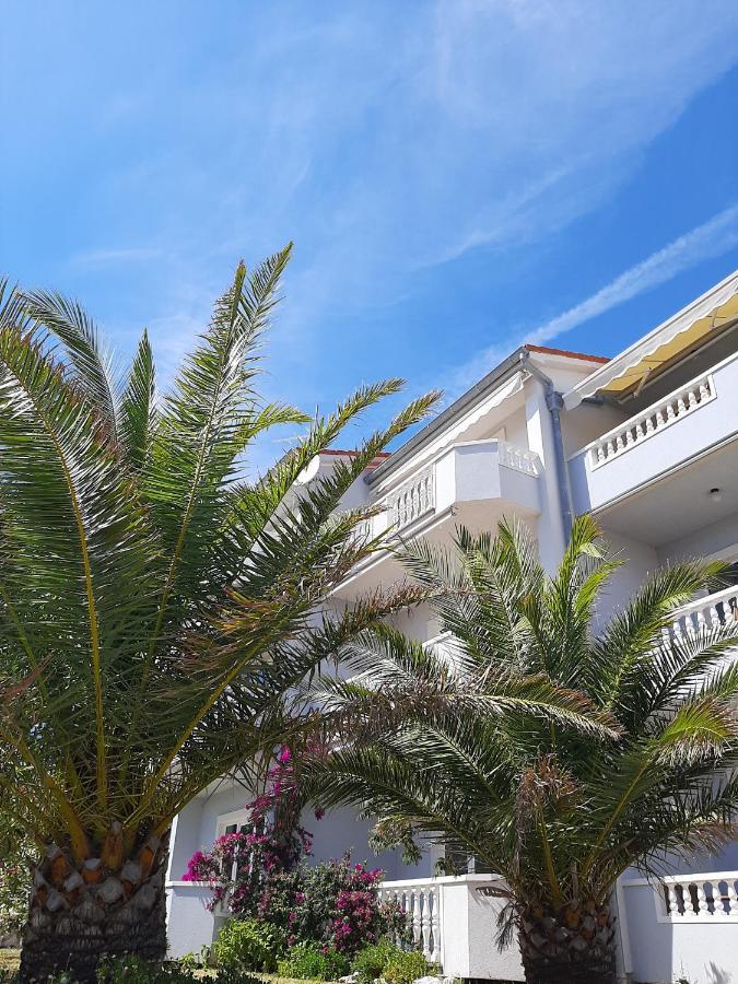 Apartments Stokic Rab Town Buitenkant foto