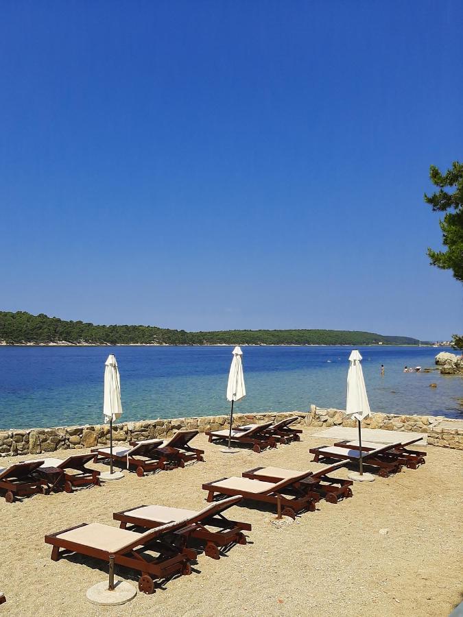 Apartments Stokic Rab Town Buitenkant foto