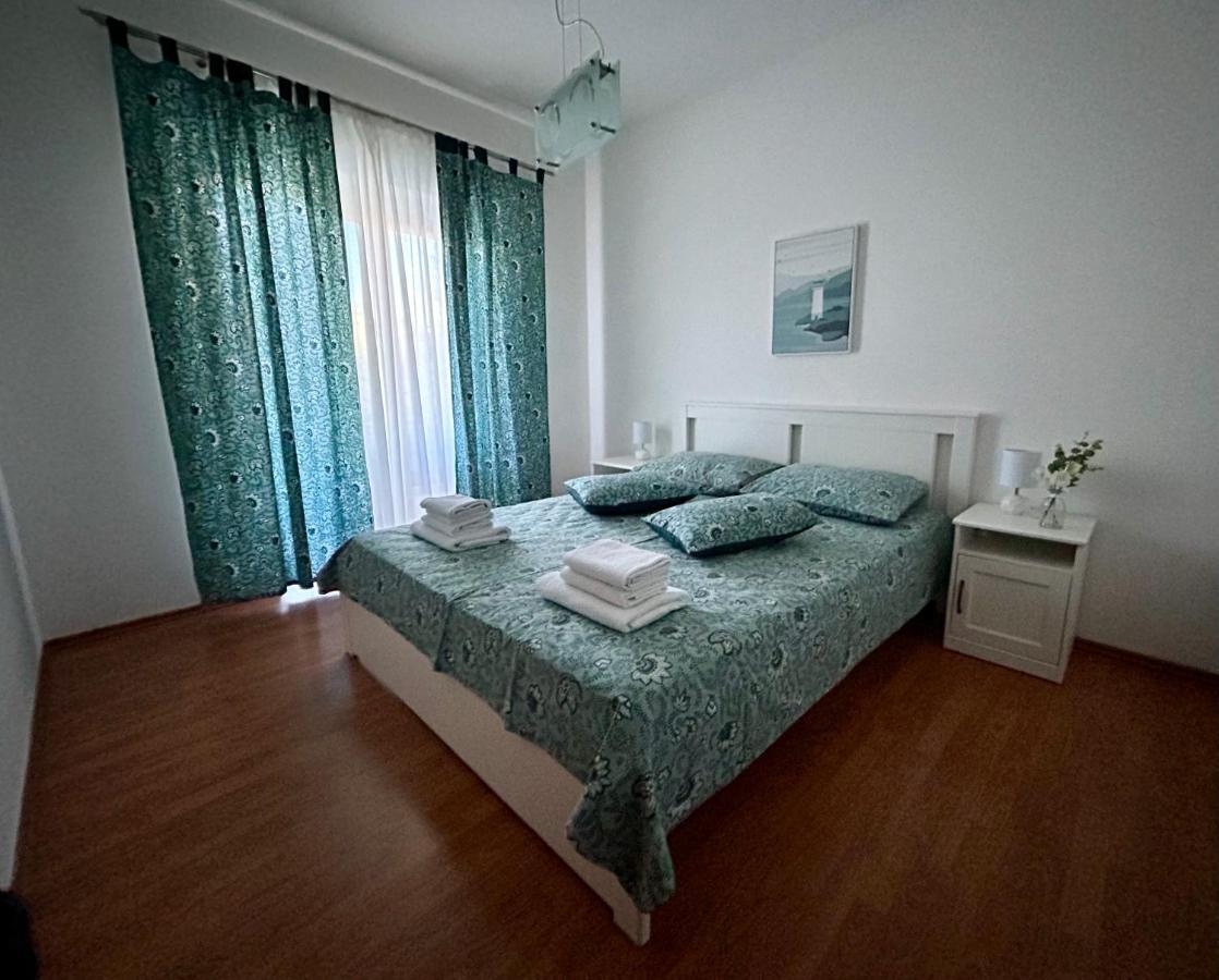 Apartments Stokic Rab Town Buitenkant foto